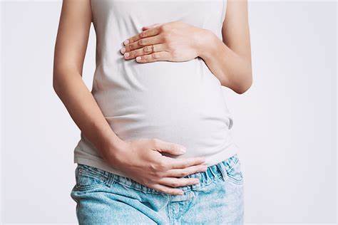 Survey: 72% ng mga Pilipino Itinuturing ang Teenage Pregnancy bilang Malaking Suliranin