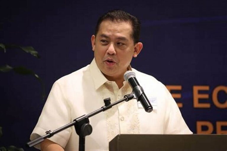 Romualdez Nangako ng Mabilis na Pag-usad sa Panukalang Pataas na Sahod