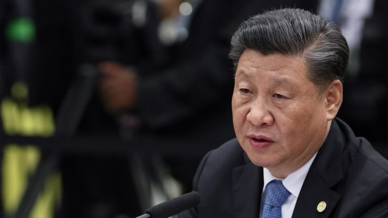 China Nanawagan ng Diyalogo sa U.S. upang Malutas ang Lumalalang Tension sa Kalakalan